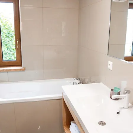 דירה Osemka Mikołajki