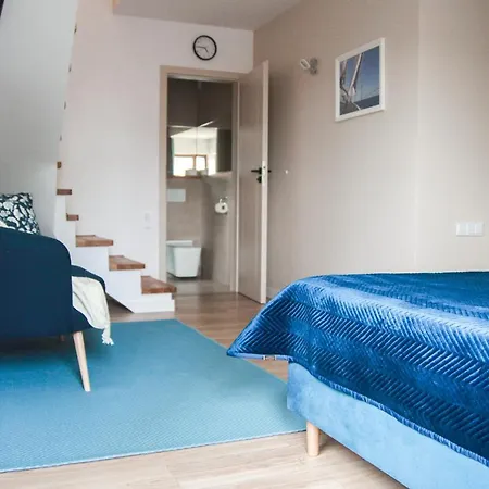 Osemka Apartament *