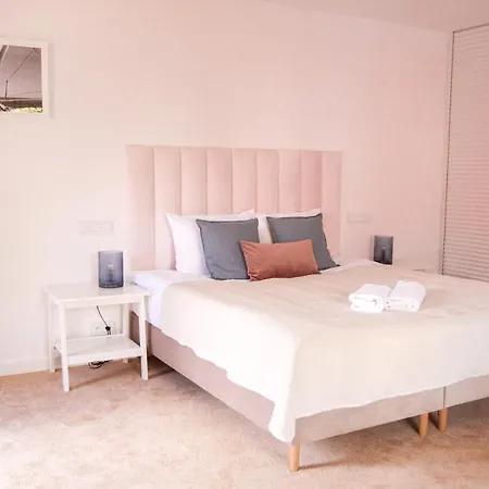 Apartament Osemka *