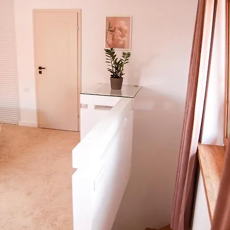 Osemka דירה Mikołajki